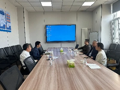 Grupa Orke u posjeti Qingdao Univerzitetu nauke i tehnologije --- Tražeći sar...
